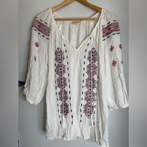 Lucy and Laurel mid sleeve blouse size large